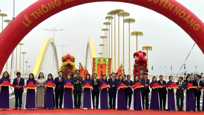 Thông xe kỹ thuật cầu Nguyễn Hoàng