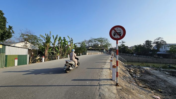Vướng mặt bằng, cầu Vạn Xuân vẫn chưa thông tuyến